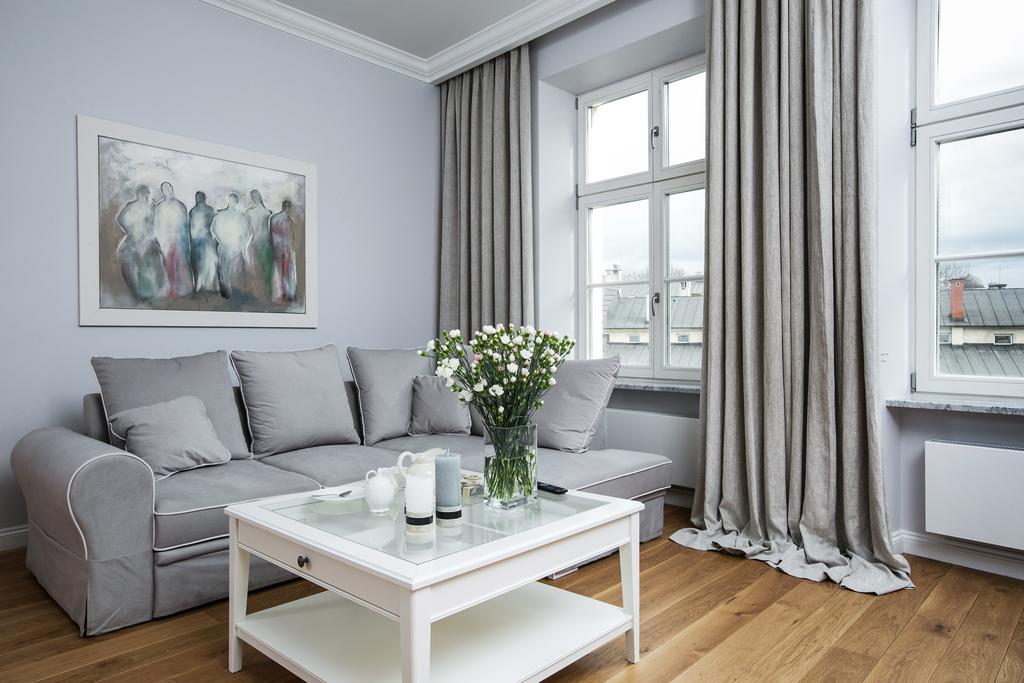 Mint Luxury At The Main Square Apartament *