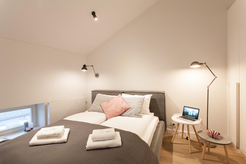 Mint Luxury At The Main Square Apartament