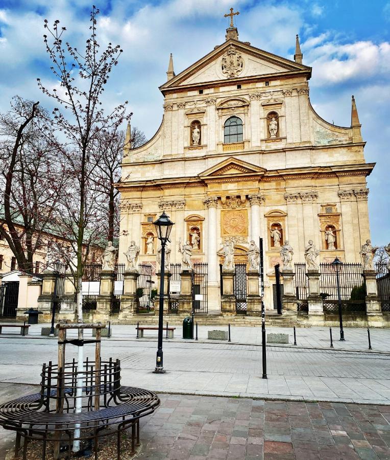 Mint Luxury At The Main Square Apartament *
